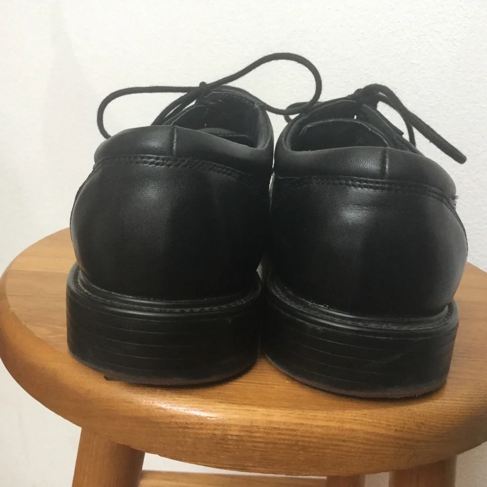 Hunter's Bay Men's Black LeatherLace Up Dress Shoes Size 11.5